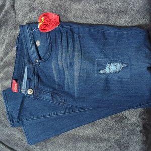 NWT Apple Bottom Jeans Y2K Embellished Size 20 Skinny Rhinestone Distressed